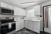 Studio with Full Kitchen!