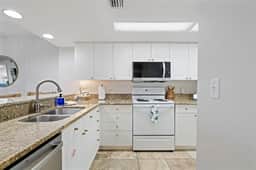 Seacrest Beachfront 2BR | Angled Gulf View + Pools