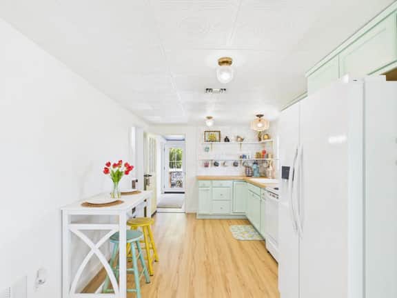 Honeysuckle Cottage - Image 3