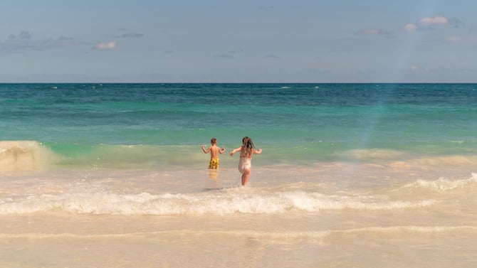 5 Best Beaches on the Emerald Coast for Families